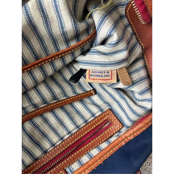 Dooney & Bourke large tote navy, $270 - Picture 8 of 12